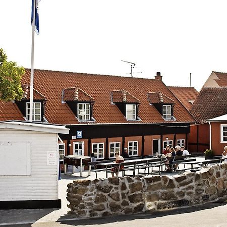 Gudhjem Hostel Esterno foto